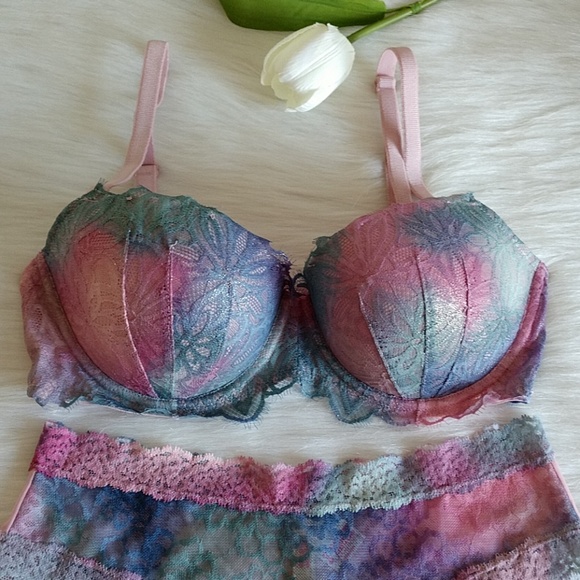 36D PINK VS PUSH-UP BRA + PANTY M.nwt - Picture 2 of 4